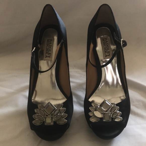BADGLEY MISCHKA - Picture 1 of 10